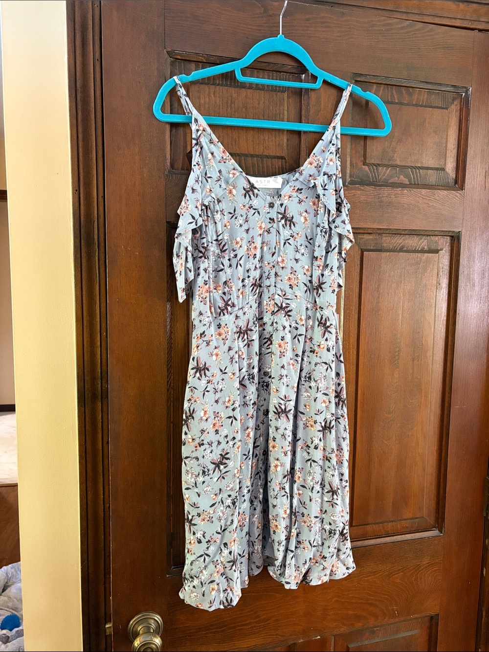 ASTR the labelLight Blue Floral Dress sz M, NWT